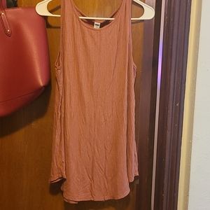 Old navy tank top